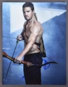 STEPHEN AMELL - ARROW - AUTOGRAPHED 8X10