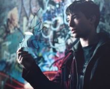 JUSTICE LEAGUE (2017) - EZRA MILLER (THE FLASH) - SIGNED 8X10