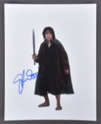 LORD OF THE RINGS - ELIJAH WOOD - SIGNED 8X10