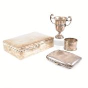 ASSORTMENT OF EARLY 20TH CENTURY HALLMARKED SILVER ITEMS