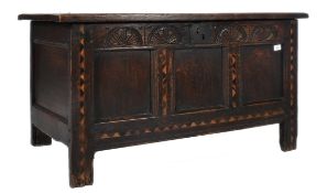 17TH CENTURY INLAID OAK WOOD COFFER / CHEST