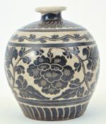 EARLY 19TH CENTURY CHINESE CIZHOU MEIPING WARE VASE