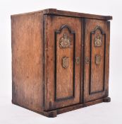 LATE VICTORIAN OAK HUMIDOR TABLE SMOKING - SMOKERS CABINET