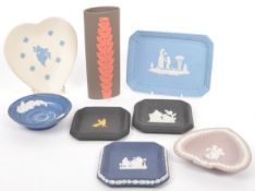 WEDGWOOD - JASPERWARE - COLLECTION OF CERAMIC ITEMS