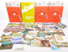 COLLECTION OF VINTAGE 20TH CENTURY POSTCARDS