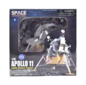 NASA SPACE COLLECTION - DRAGON WINGS - APOLLO 11 1/48 SCALE