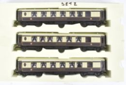 MODEL RAILWAY - X3 HORNBY OO GAUGE PULLMAN COACHES