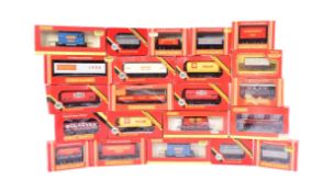 MODEL RAILWAY - COLLECTION OF HORNBY OO GAUGE ROLLING STOCK