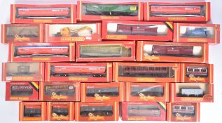 MODEL RAILWAY - HORNBY OO GAUGE MODEL RAILWAY ROLLING STOCK