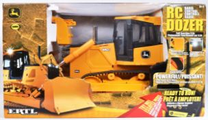 LARGE SCALE ERTL RC RADIO CONTROL JOHN DEERE BULLDOZER