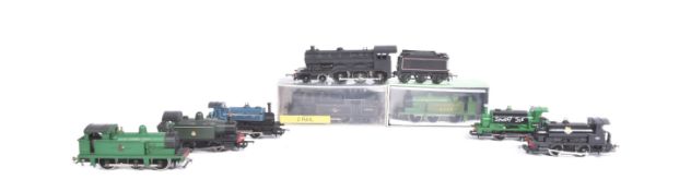 MODEL RAILWAY - ASSORTED OO GAUGE MODEL RAILWAY LOCOMOTIVES
