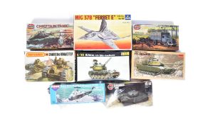MODEL KITS - VINTAGE 1/72 SCALE PLASTIC MODEL KITS