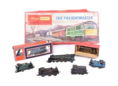 MODEL RAILWAY - HORNBY FREIGHTMASTER TRAIN SET & SELECTION OF LOCOS