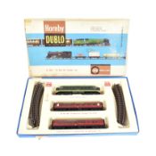 VINTAGE HORNBY DUBLO OO GAUGE MODEL RAILWAY TRAINSET
