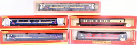COLLECTION OF ASSORTED HORNBY OO GAUGE MODEL RAILWAY COACHES