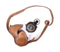 WWI FIRST WORLD WAR BRITISH OFFICER'S COMPASS IN CASE