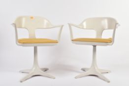 EMU - PAIR OF 1970s SWIVEL ARMCHAIRS / CARVER CHAIRS