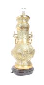 HOLLYWOOD REGENCY BRASS TABLE LAMP IN JAMES MONT MANNER