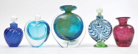 COLLECTION OF RETRO FIVE STUDIO ART GLASS VASES / BOTTLES