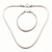 VINTAGE WHITE METAL NECKLACE & BRACELET DEMI PARURE