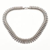 VINTAGE WHITE METAL NECKLACE CHAIN