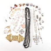 COLLECTION OF SILVER WHITE METAL & COSTUME JEWELLERY