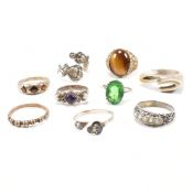 COLLECTION OF SILVER & WHITE METAL RINGS