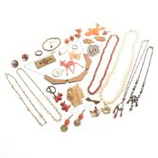 COLLECTION OF ASSORTED VINTAGE & LATER COSTUME JEWELLERY