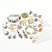 COLLECTION OF ASSORTED SILVER & COSTUME JEWELLERY