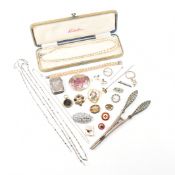 COLLECTION OF ASSORTED SILVER & COSTUME JEWELLERY