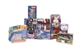 ACTION FIGURES / TOYS - COLLECTION OF ASSORTED