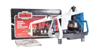 STAR WARS - DARTH VADER'S STAR DESTROYER ACTION FIGURE PLAYSET
