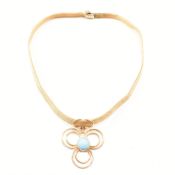 18CT GOLD & BLUE STONE PENDANT COLLAR NECKLACE CHAIN