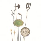 ANTIQUE & LATER HALLMARKED GOLD SILVER & COSTUME HAT PINS