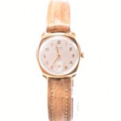 9CT GOLD AVIA 15 JEWEL WRISTWATCH