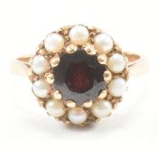 9CT GOLD GARNET & PEARL CLUSTER RING