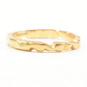 VINTAGE HALLMARKED 18CT GOLD BAND RING