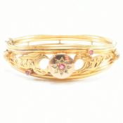19TH CENTURY GOLD DIAMOND & GEM SET BANGLE