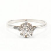 ANTIQUE PLATINUM & DIAMOND SOLITAIRE RING