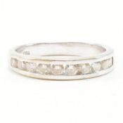 18CT WHITE GOLD & DIAMOND HALF ETERNITY RING