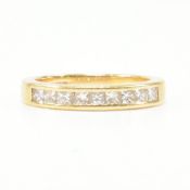 HALLMARKED 18CT GOLD & DIAMOND HALF ETERNITY RING