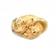 ANTIQUE YELLOW METAL BROOCH PIN