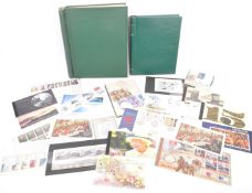COLLECTION OF EARLY & LATER 20TH CENTURY POSTAGE STAMPS