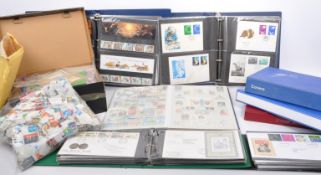 COLLECTION OF UK & INTERNATIONAL FRANKED & UNFRANKED STAMPS