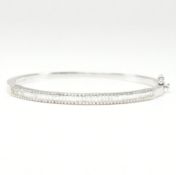 HALLMARKED 18CT WHITE GOLD & DIAMOND BANGLE BRACELET