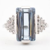 AQUAMARINE & DIAMOND COCKTAIL RING