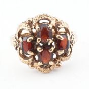 HALLMARKED 9CT GOLD & GARNET CLUSTER RING