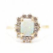 HALLMARKED 18CT GOLD OPAL & DIAMOND CLUSTER RING