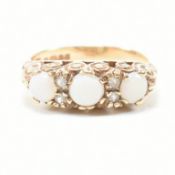 VINTAGE HALLMARKED 9CT GOLD OPAL & WHITE STONE RING