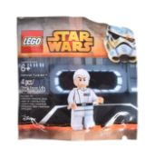 LEGO - STAR WARS - ADMIRAL YULAREN MINIFIGURE